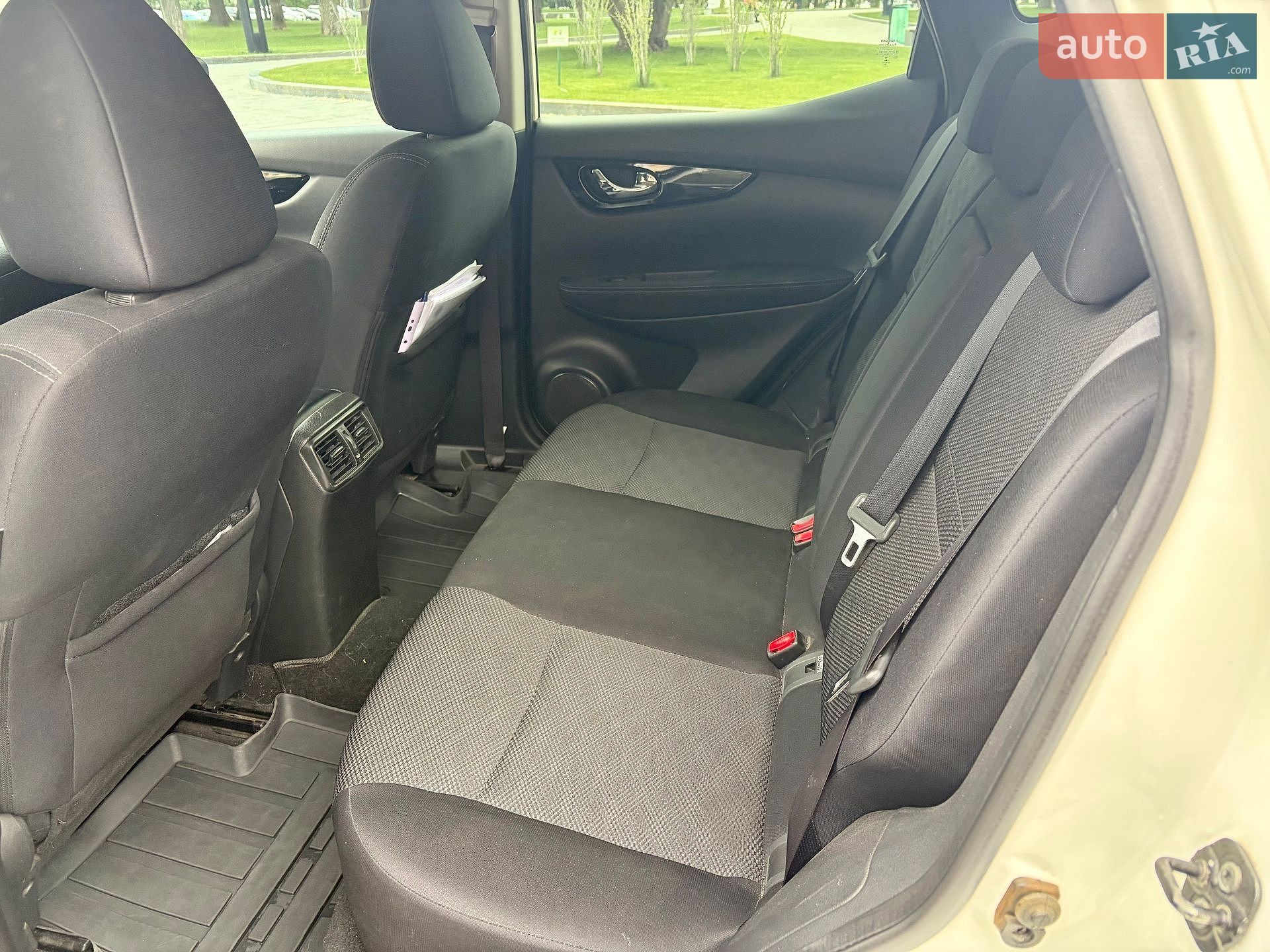 Nissan Qashqai 2016 VIN SJNFBNJ11U1897970 фото оголошення 17 з 22