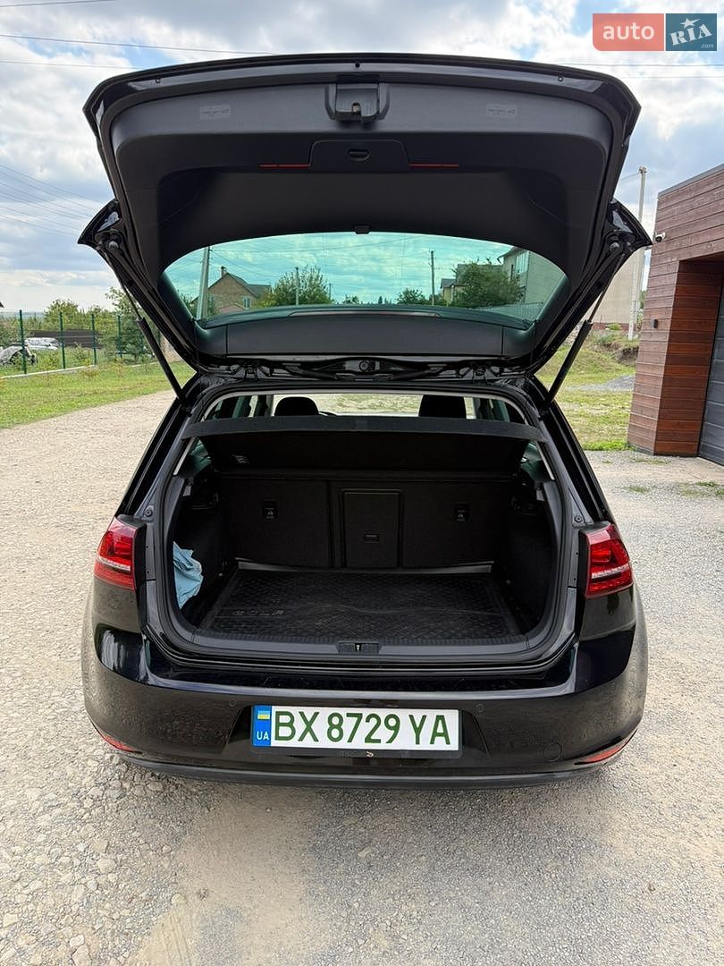 Volkswagen e-Golf 2016 VIN WVWZZZAUZGW909021 фото оголошення 7 з 27
