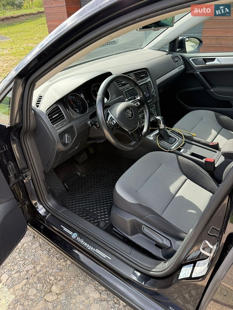 Volkswagen e-Golf 2016 VIN WVWZZZAUZGW909021 фото оголошення 8 з 27