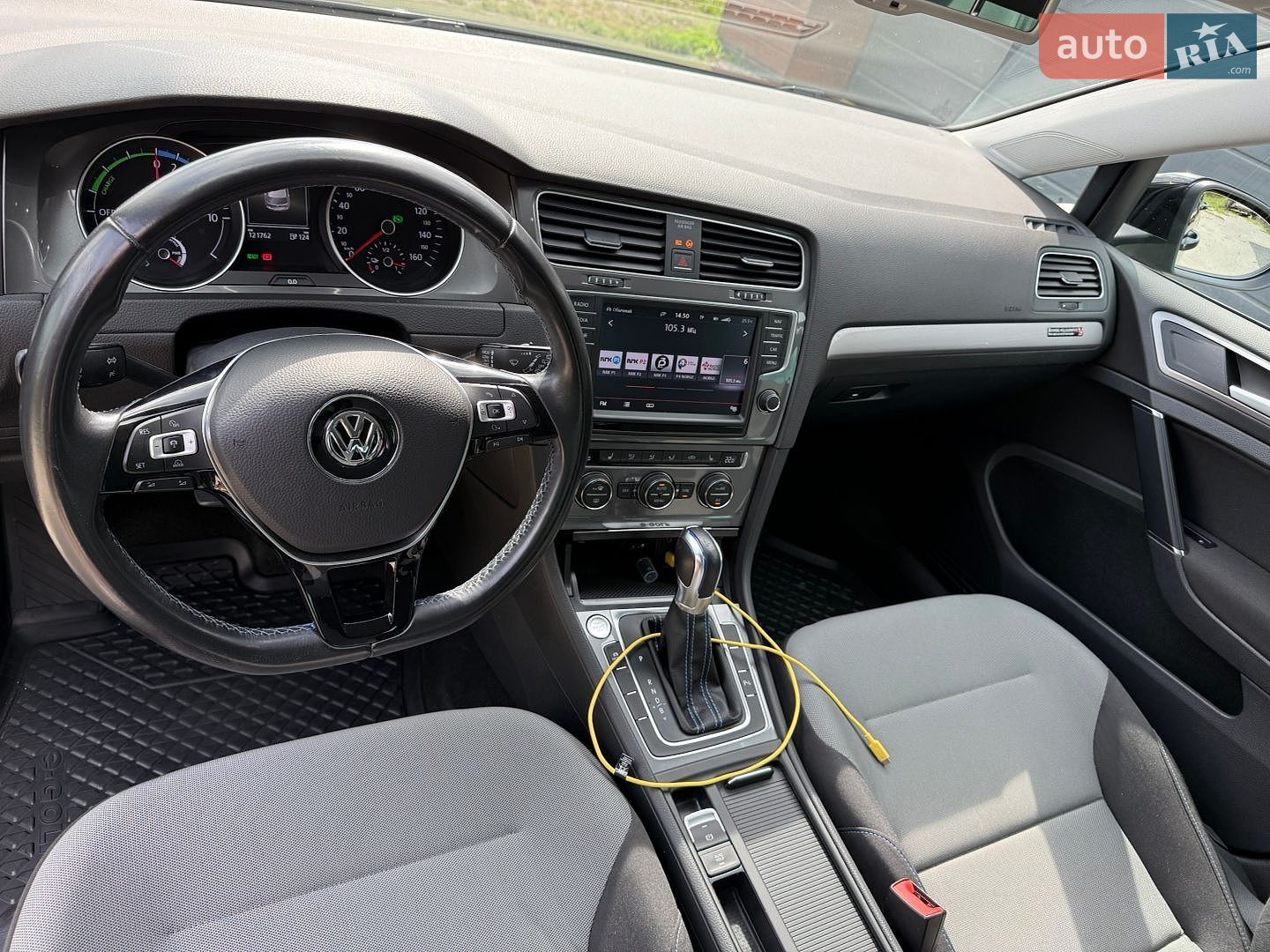 Volkswagen e-Golf 2016 VIN WVWZZZAUZGW909021 фото оголошення 9 з 27