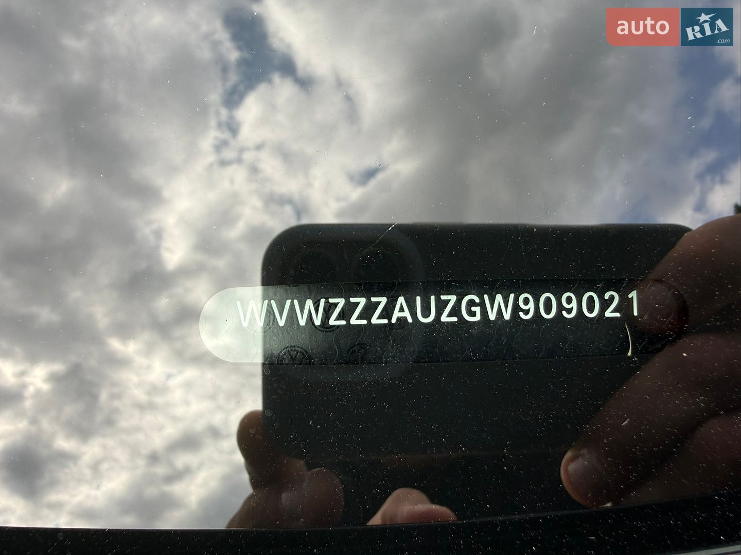 Volkswagen e-Golf 2016 VIN WVWZZZAUZGW909021 фото оголошення 24 з 27