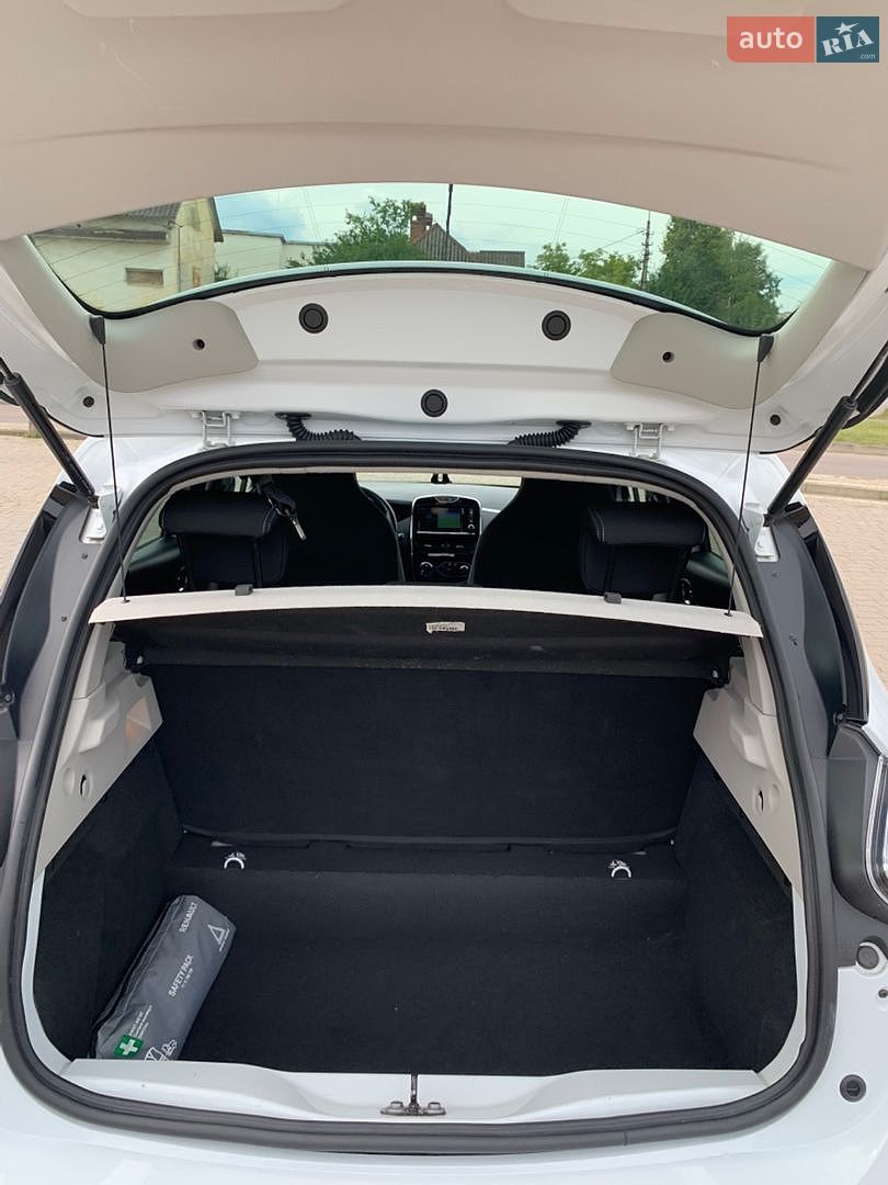 Renault Zoe 2017 VIN VF1AGVYF058627765 фото оголошення 18 з 55