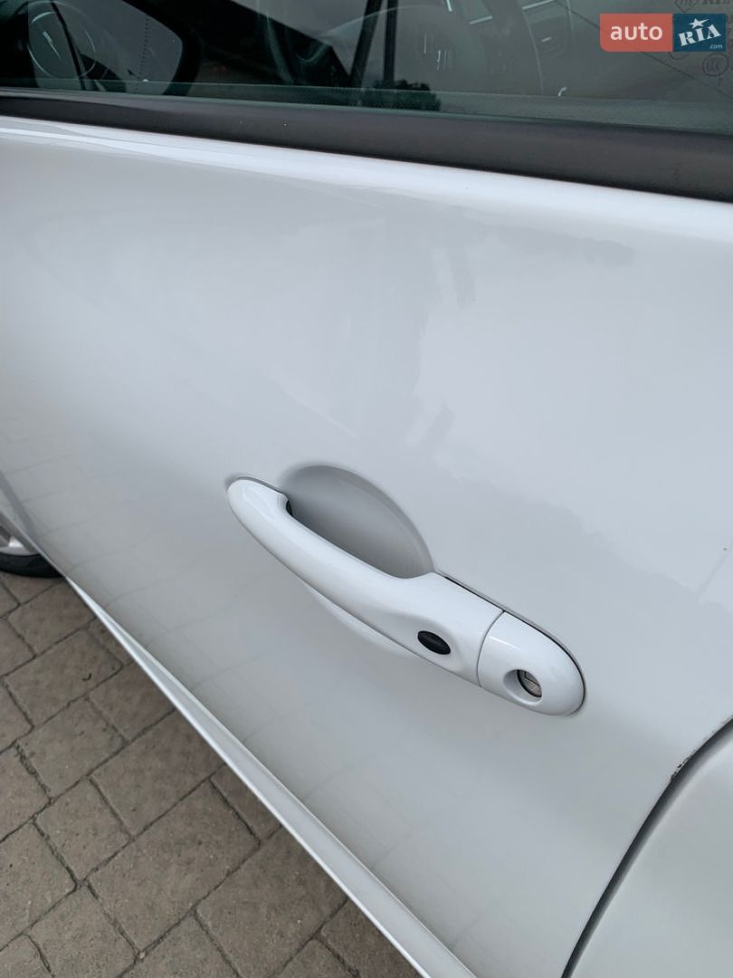 Renault Zoe 2017 VIN VF1AGVYF058627765 фото оголошення 29 з 55