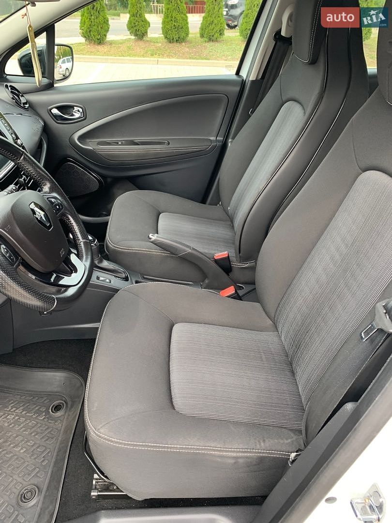 Renault Zoe 2017 VIN VF1AGVYF058627765 фото оголошення 32 з 55