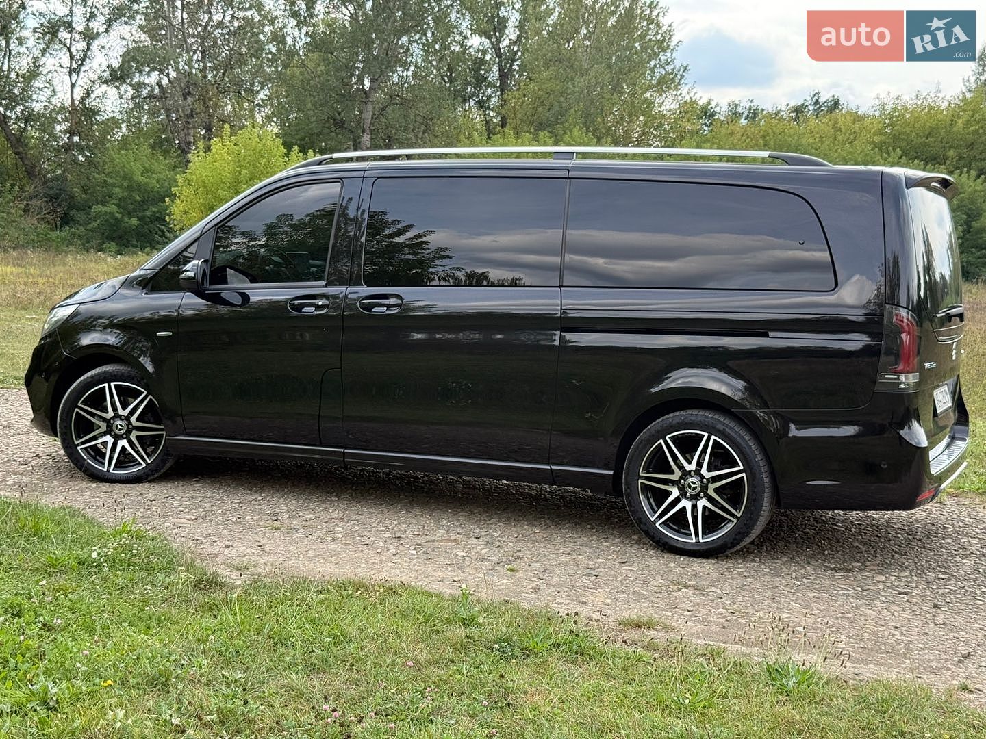 Mercedes-Benz V-Class 2017 VIN WDF44781513266295 фото оголошення 25 з 46