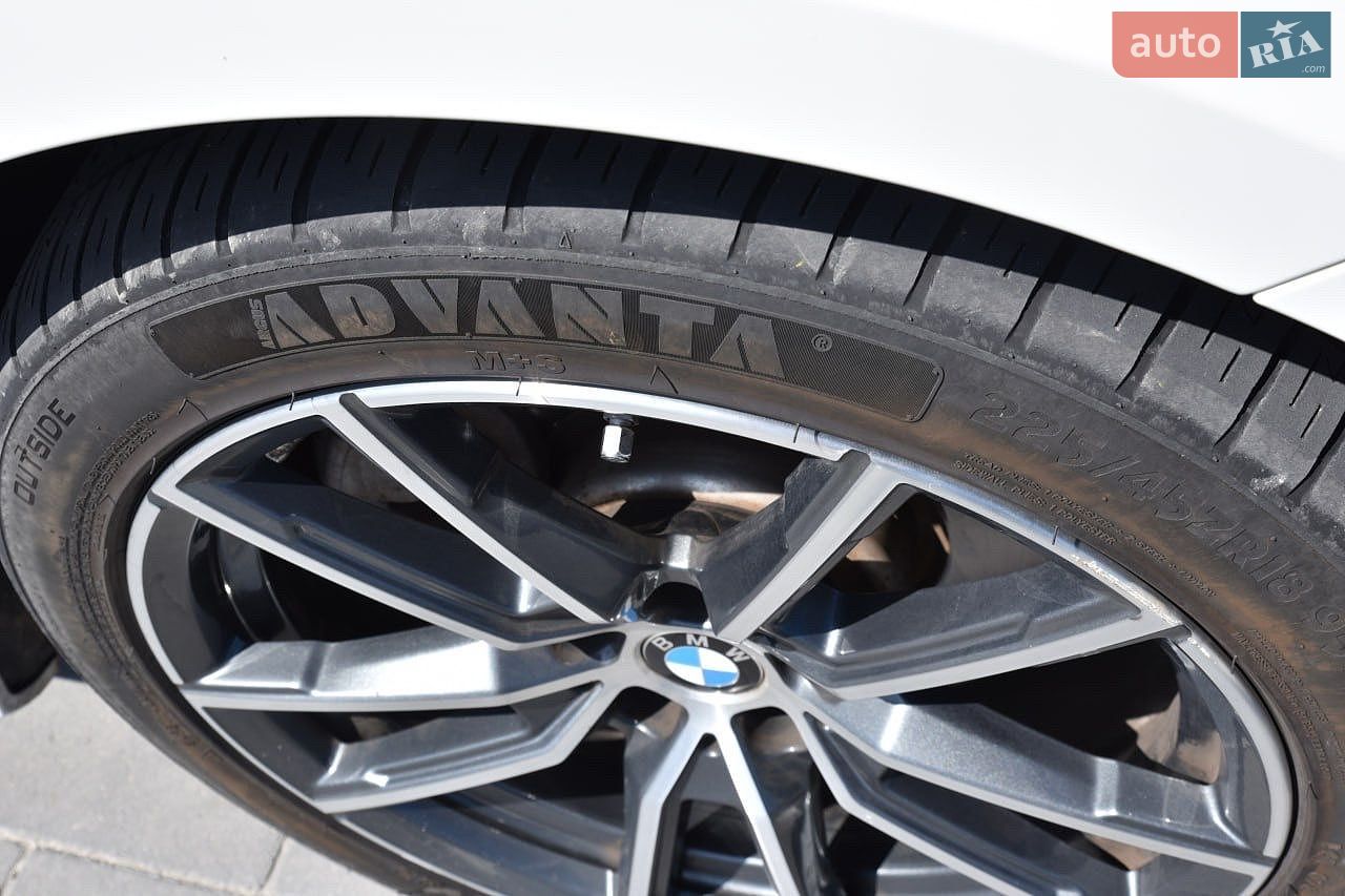 BMW 3 Series 2020 VIN 3MW5R1J00L8B21800 фото оголошення 22 з 94