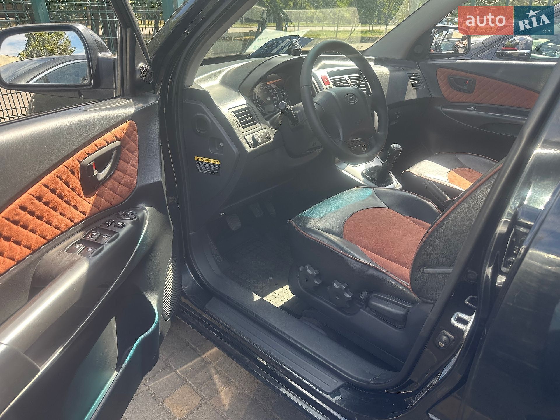 Hyundai Tucson 2007 VIN KMHJN81BP7U721801 фото оголошення 15 з 22