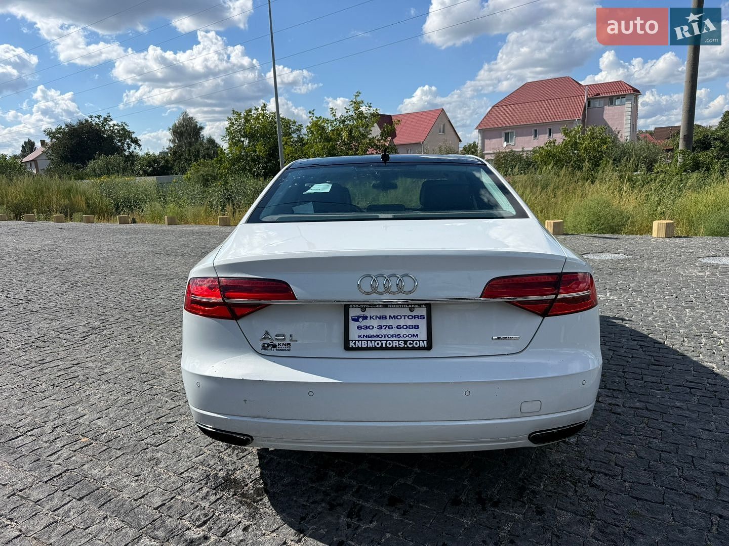 Audi A8 2017 VIN WAU44AFD6HN013868 фото оголошення 7 з 10