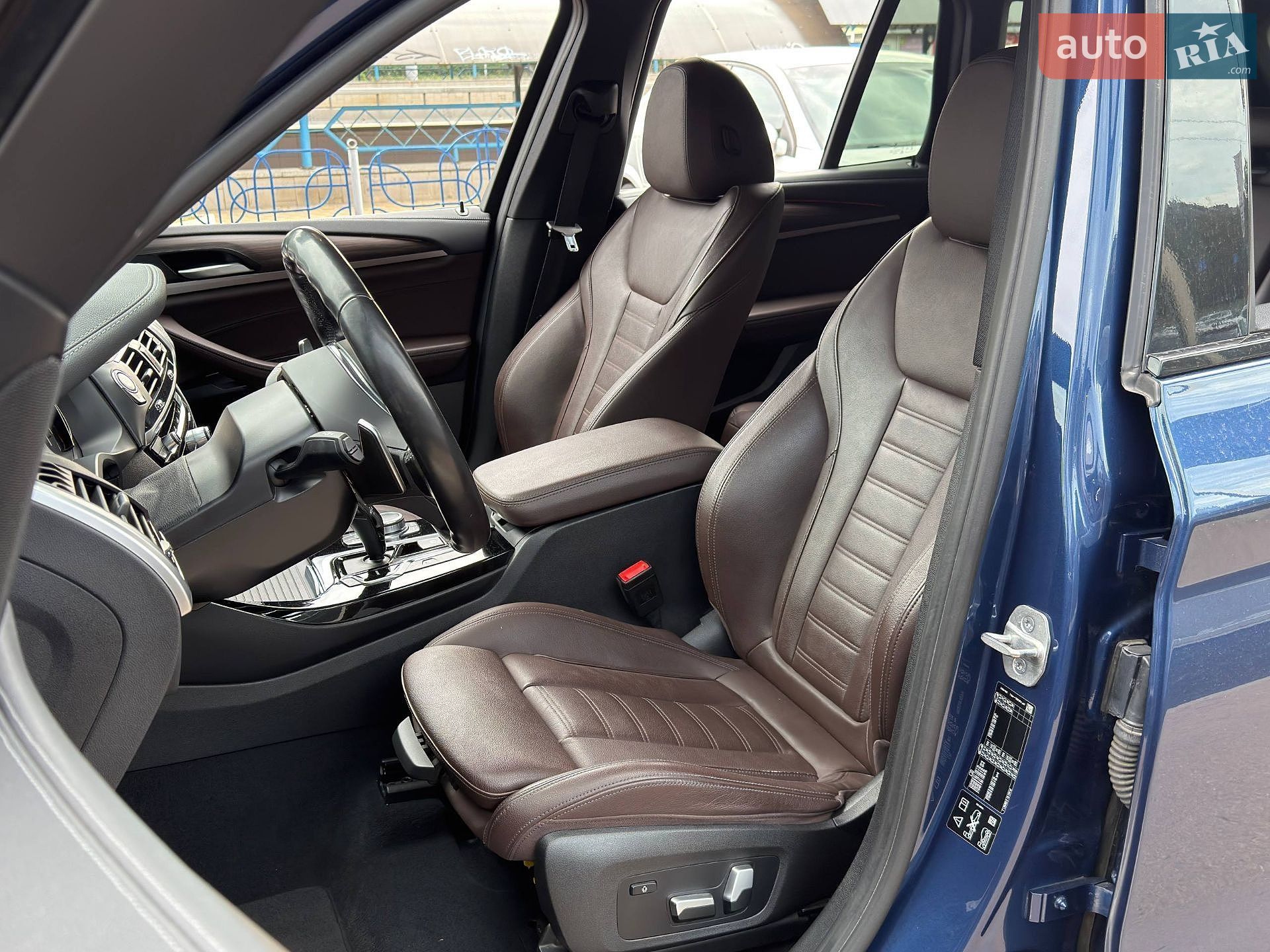 BMW X3 2021 VIN WBATX910909G03925 фото оголошення 16 з 35