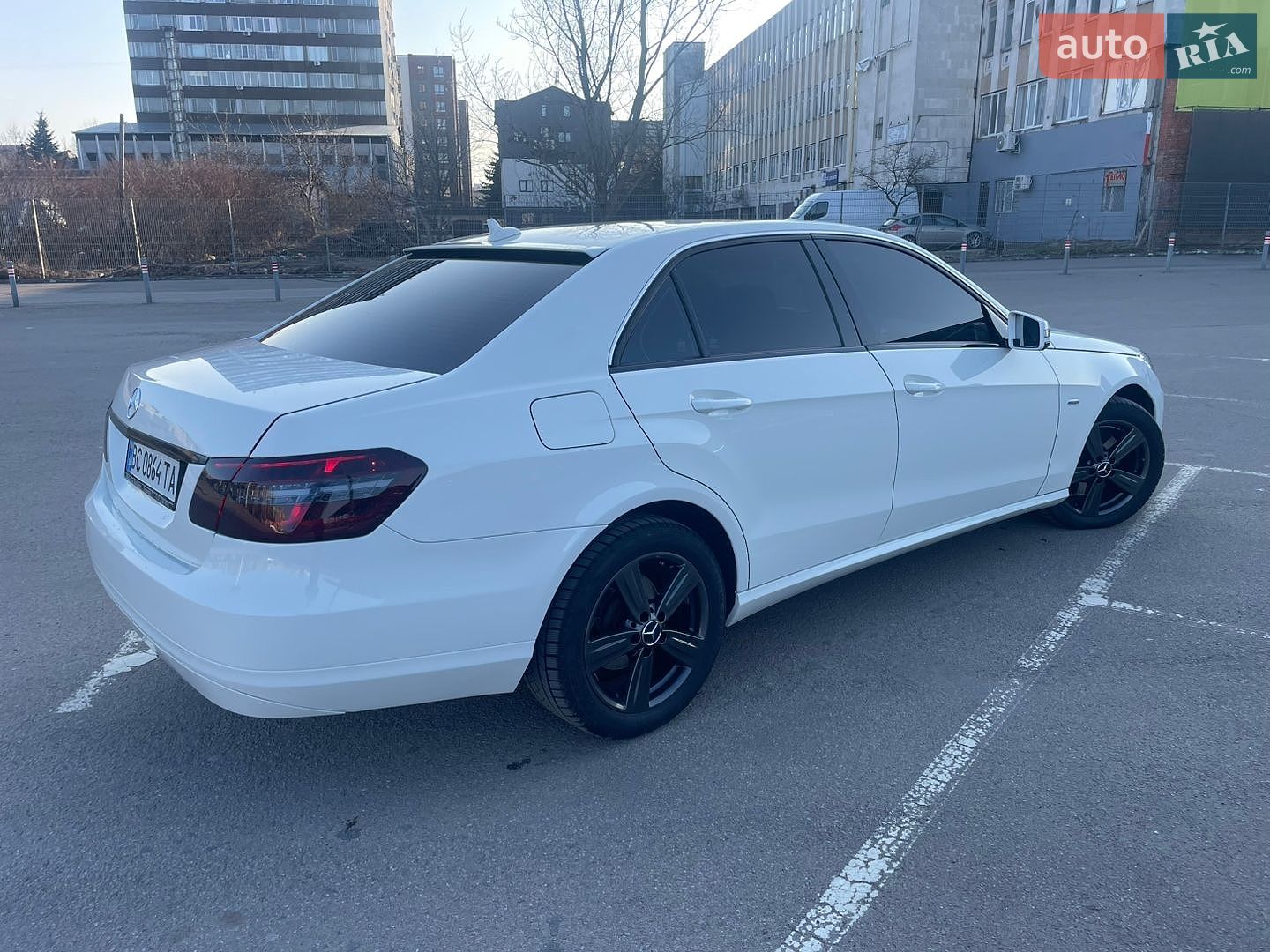 Mercedes-Benz E-Class 2009 VIN WDD2120031A048679 фото оголошення 24 з 92