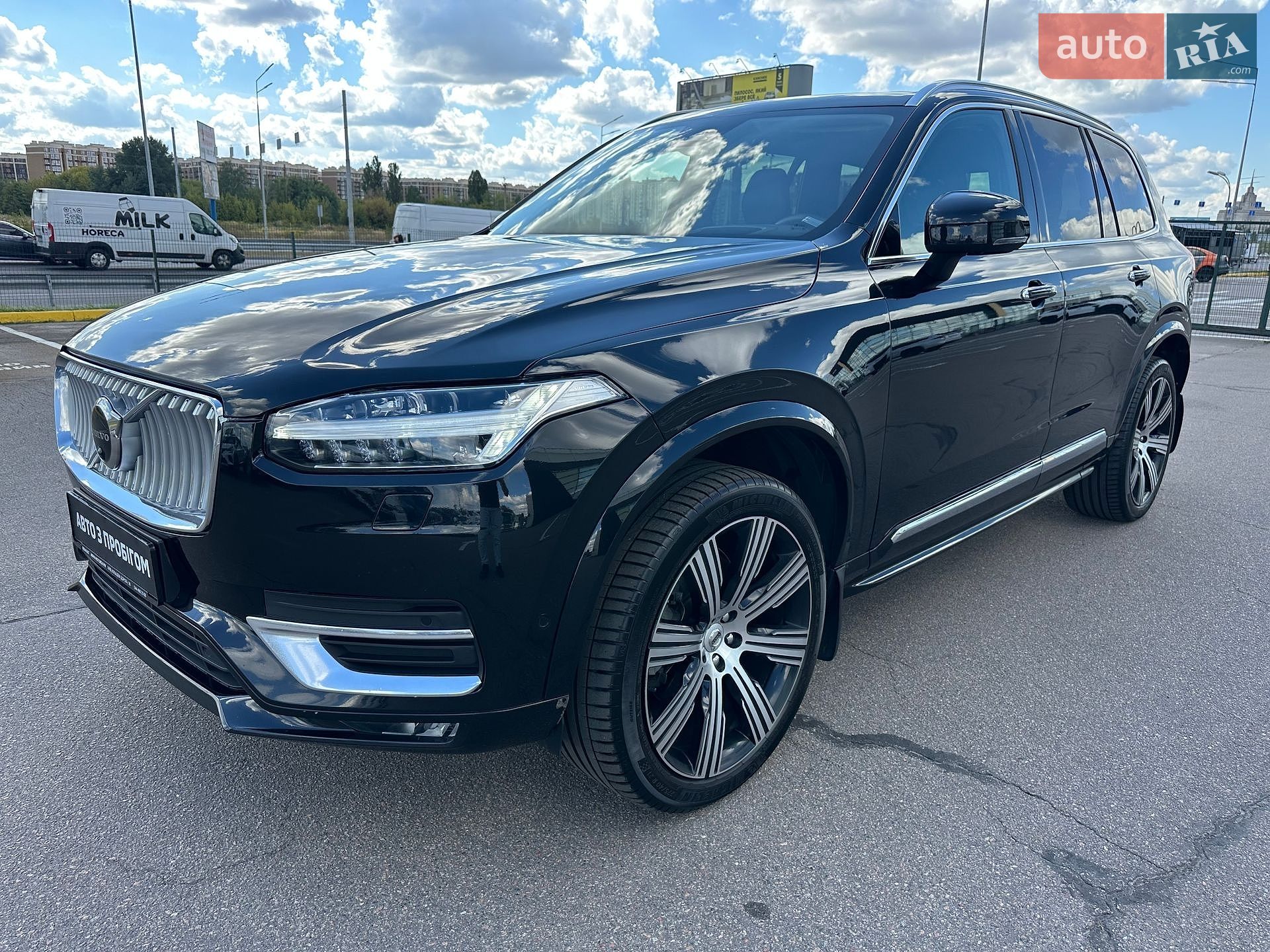 Volvo XC90 2022 VIN YV1LF06V3P1947580 фото оголошення 4 з 43