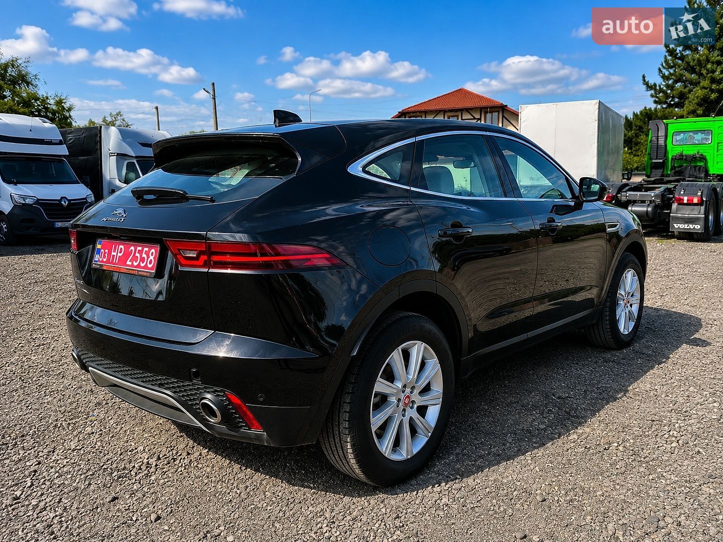 Jaguar E-Pace 2020 VIN SADFA2BN0L1005083 фото оголошення 3 з 37