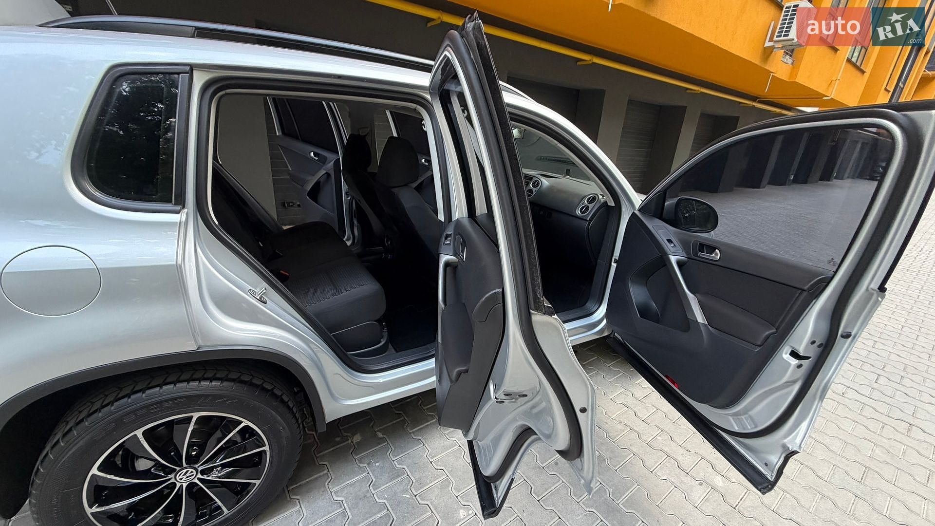 Volkswagen Tiguan 2007 VIN WVGZZZ5NZ8W015415 фото оголошення 18 з 34