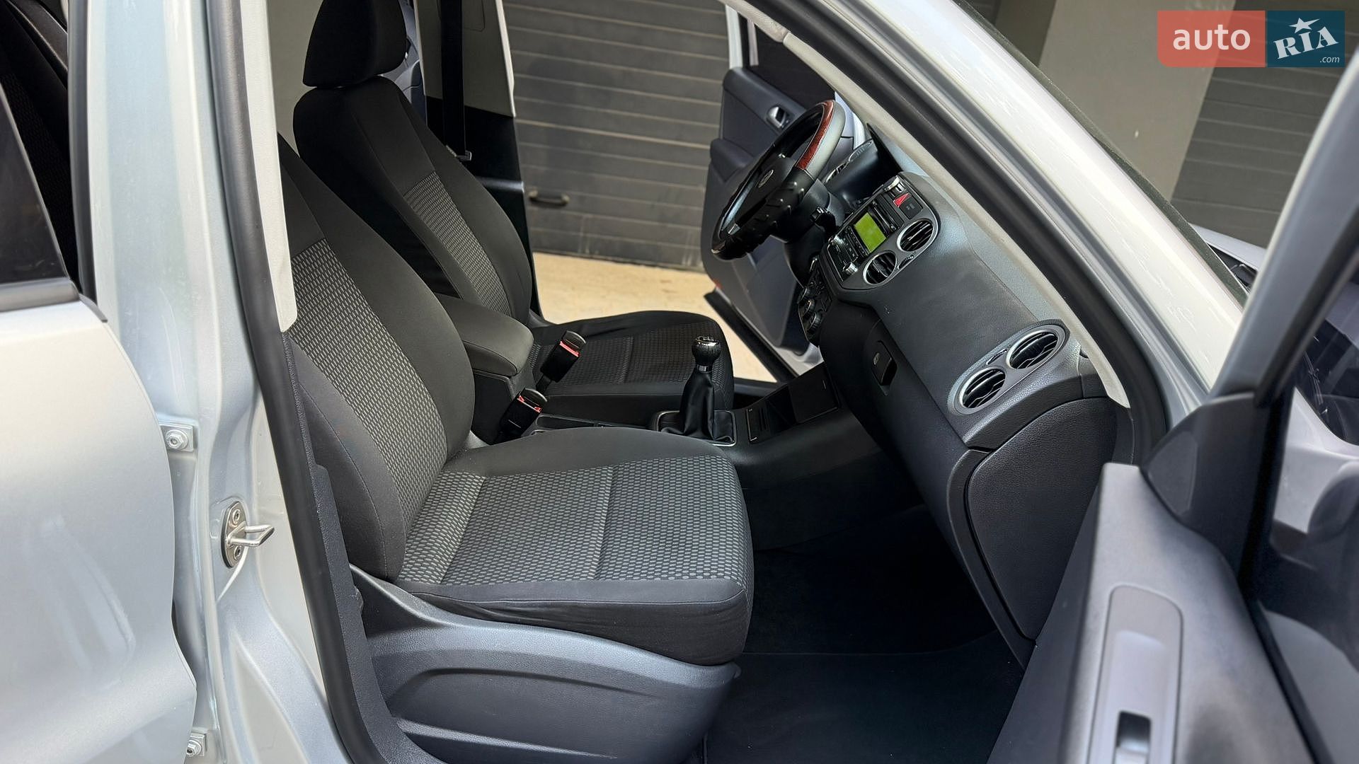 Volkswagen Tiguan 2007 VIN WVGZZZ5NZ8W015415 фото оголошення 24 з 34