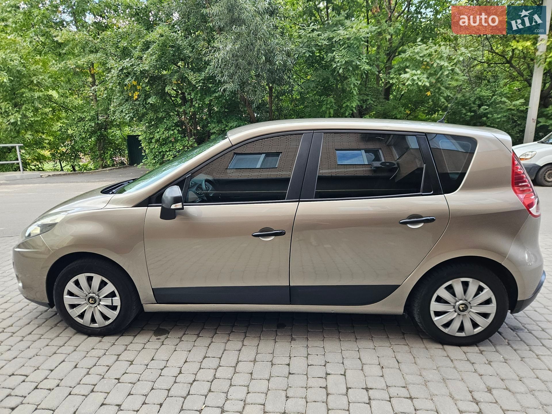 Renault Scenic 2009 VIN VF1JZ1B0D41232132 фото оголошення 17 з 39