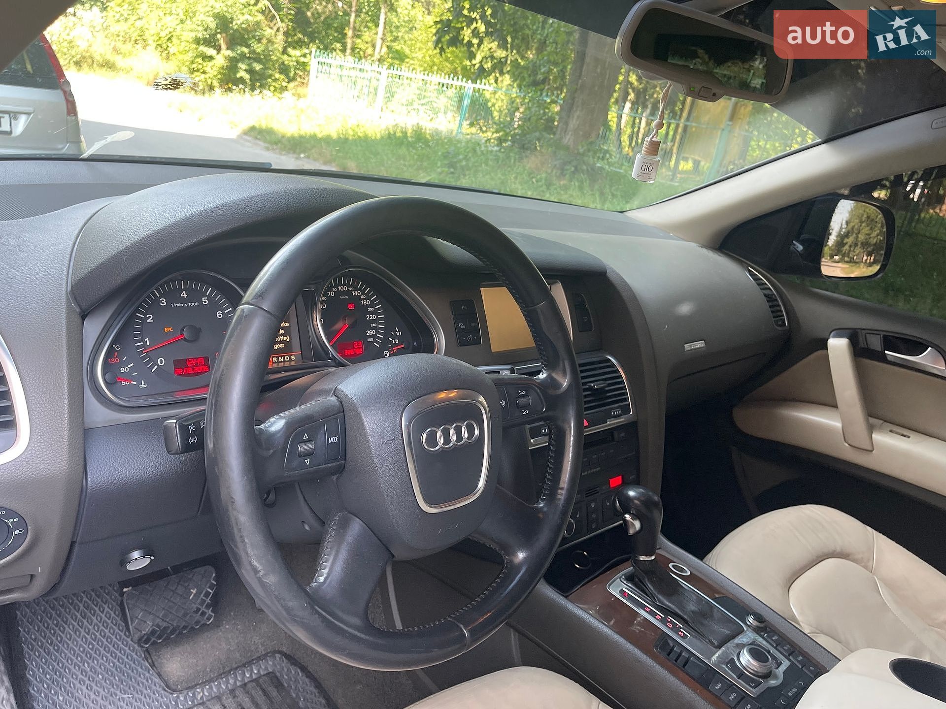 Audi Q7 2006 VIN WAUZZZ4LX7D008547 фото оголошення 13 з 16