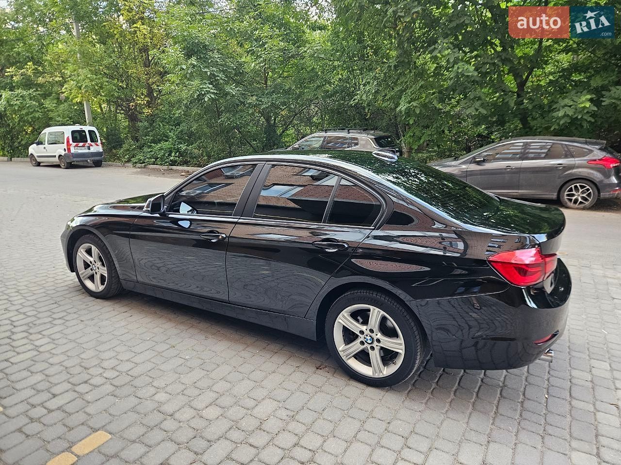 BMW 3 Series 2014 VIN WBA3B1C55FK136994 фото оголошення 8 з 44