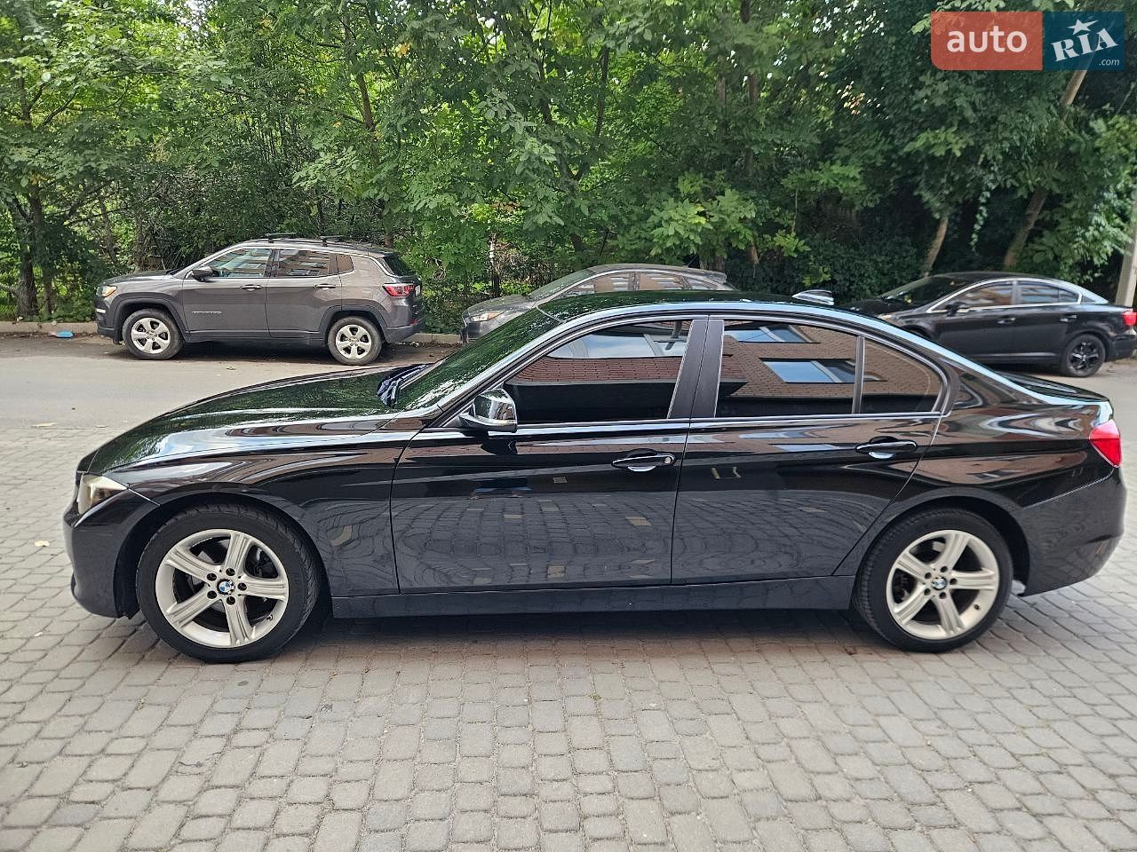 BMW 3 Series 2014 VIN WBA3B1C55FK136994 фото оголошення 11 з 44
