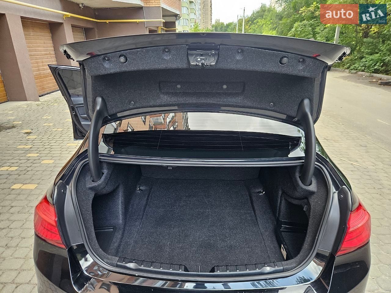 BMW 3 Series 2014 VIN WBA3B1C55FK136994 фото оголошення 24 з 44