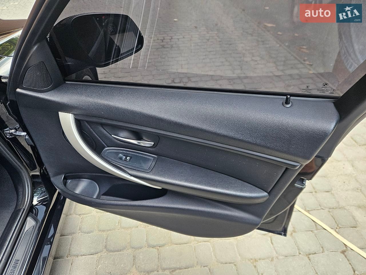 BMW 3 Series 2014 VIN WBA3B1C55FK136994 фото оголошення 25 з 44