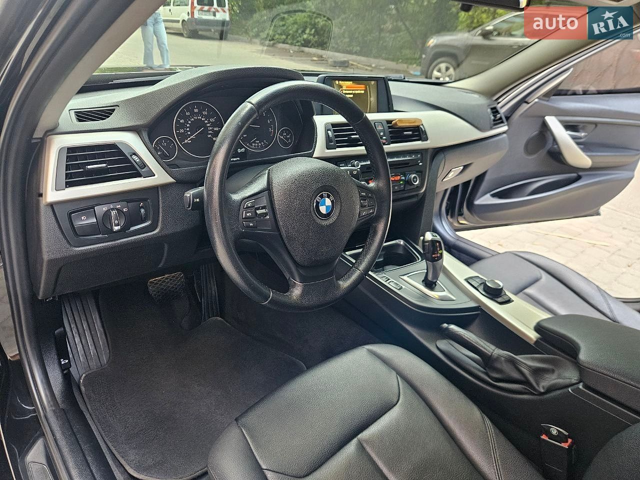 BMW 3 Series 2014 VIN WBA3B1C55FK136994 фото оголошення 42 з 44
