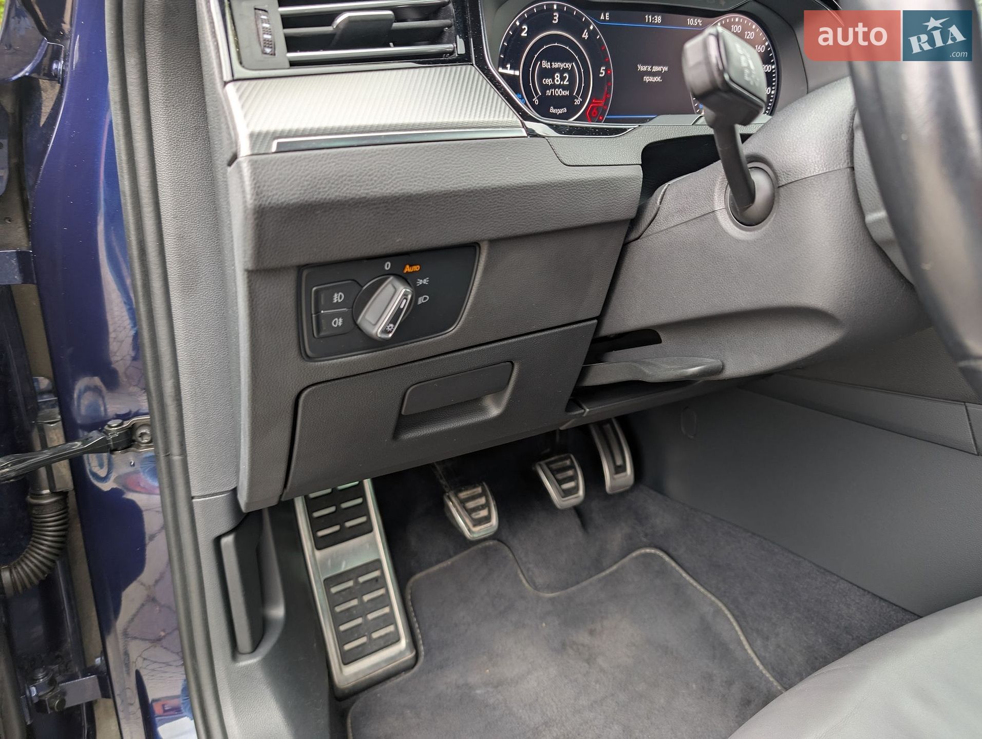 Volkswagen Passat 2018 VIN WVWZZZ3CZJE144682 фото оголошення 24 з 42