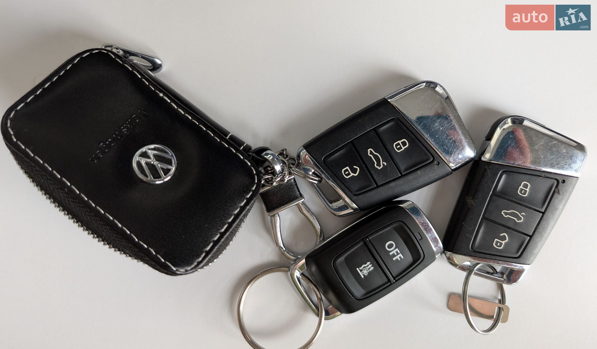 Volkswagen Passat 2018 VIN WVWZZZ3CZJE144682 фото оголошення 40 з 42