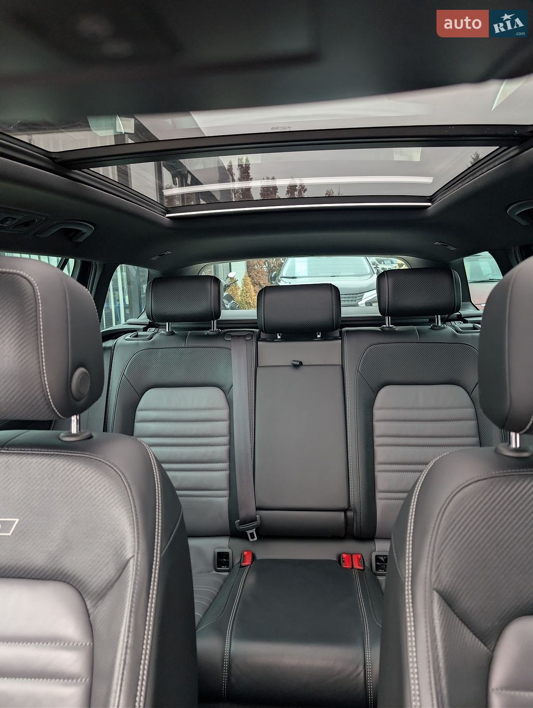Volkswagen Passat 2018 VIN WVWZZZ3CZJE144682 фото оголошення 35 з 42