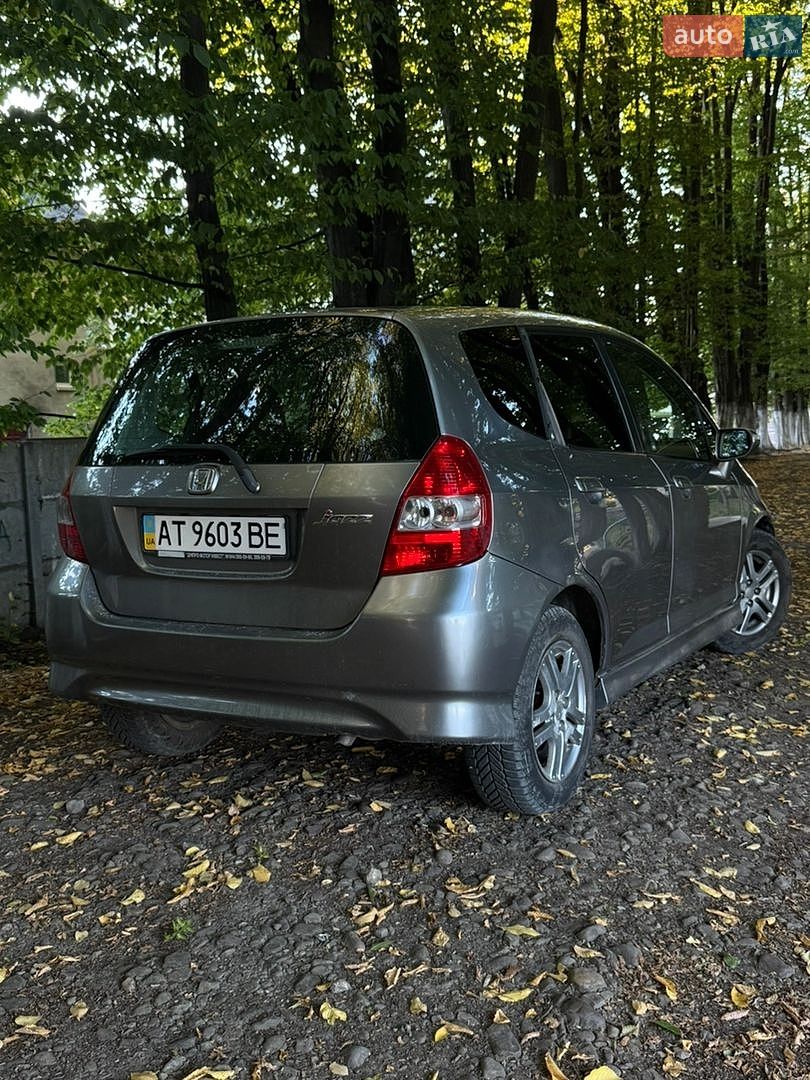 Honda Jazz 2005 VIN JHMGD18905S231765 фото оголошення 7 з 8