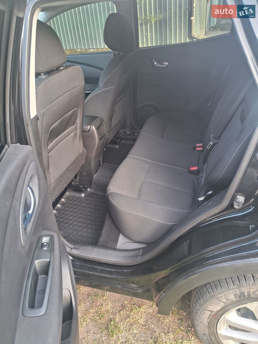 Renault Kadjar 2018 VIN VF1RFE00261072127 фото оголошення 13 з 27
