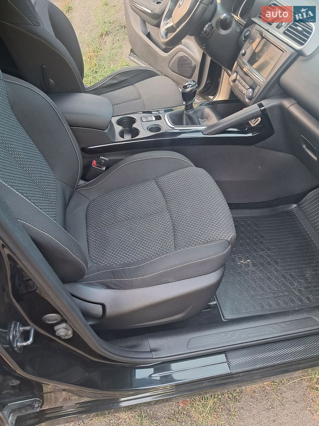 Renault Kadjar 2018 VIN VF1RFE00261072127 фото оголошення 15 з 27