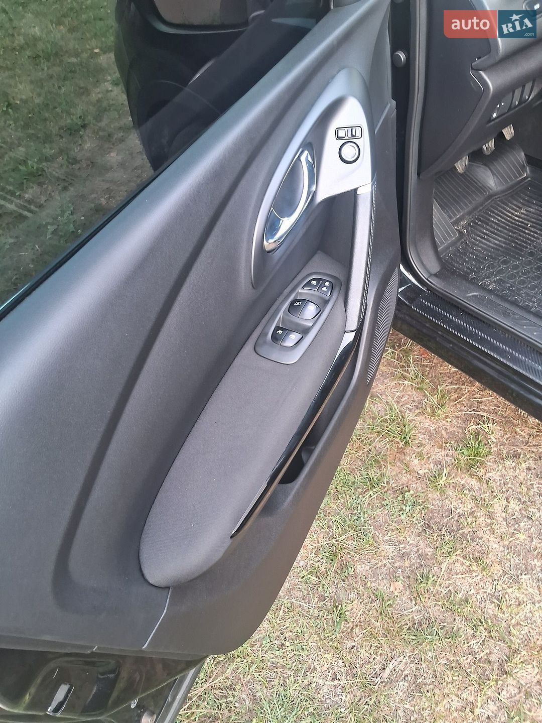 Renault Kadjar 2018 VIN VF1RFE00261072127 фото оголошення 22 з 27