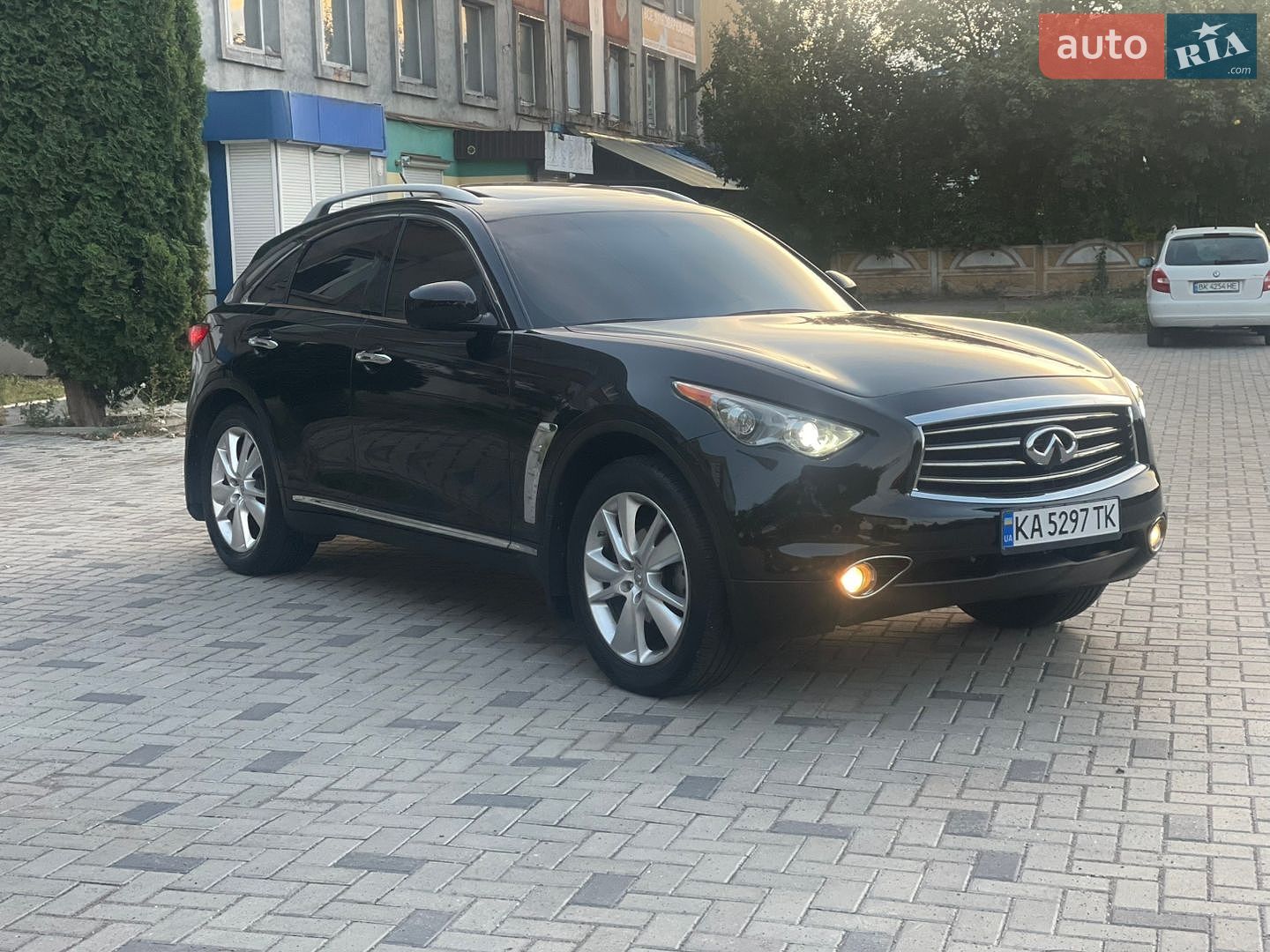 Infiniti FX 37 2012 VIN JN8CS1MW1DM170642 фото оголошення 4 з 24