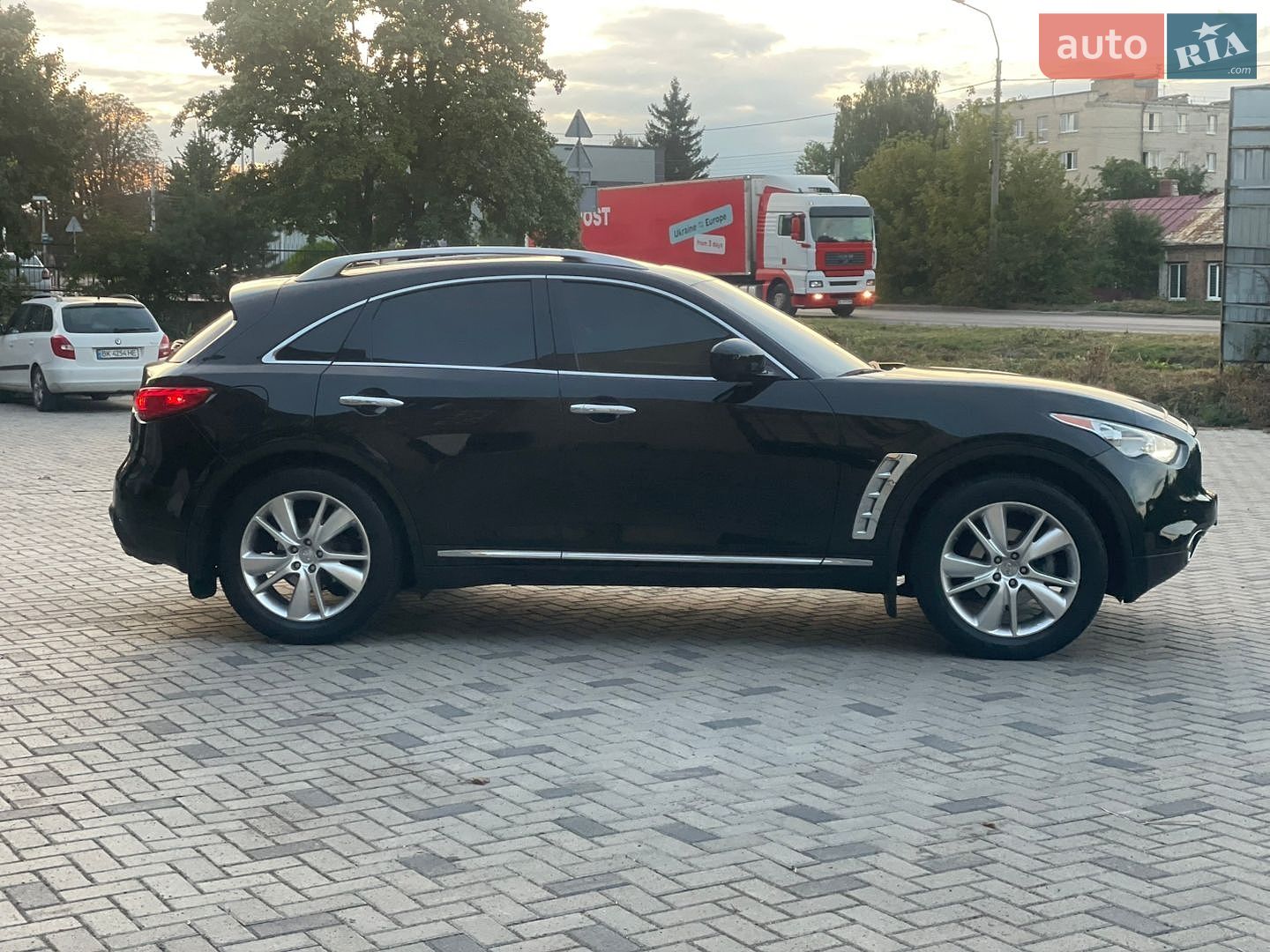 Infiniti FX 37 2012 VIN JN8CS1MW1DM170642 фото оголошення 5 з 24