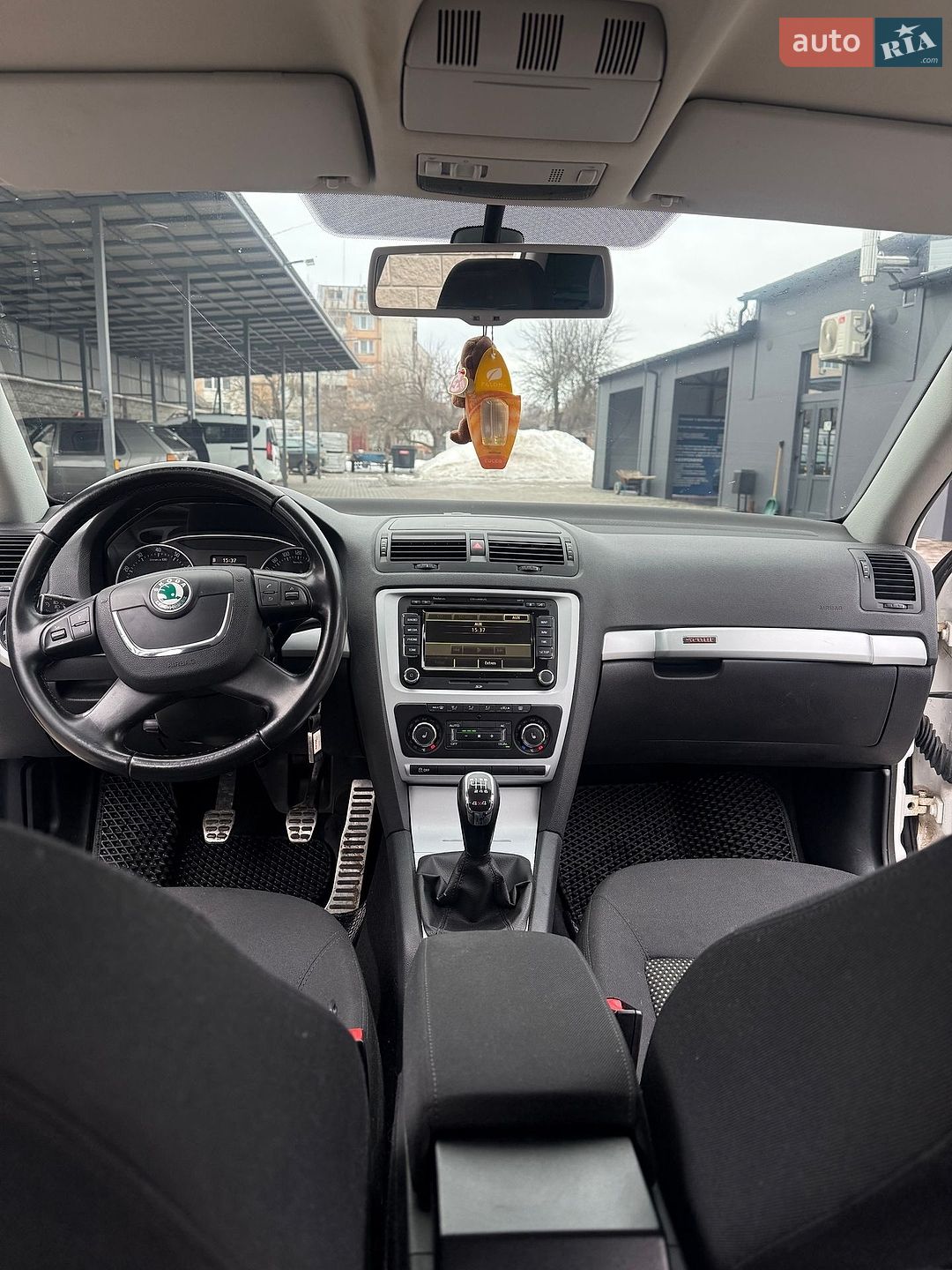 Skoda Octavia 2010 VIN TMBKK61Z7B2077524 фото оголошення 11 з 13