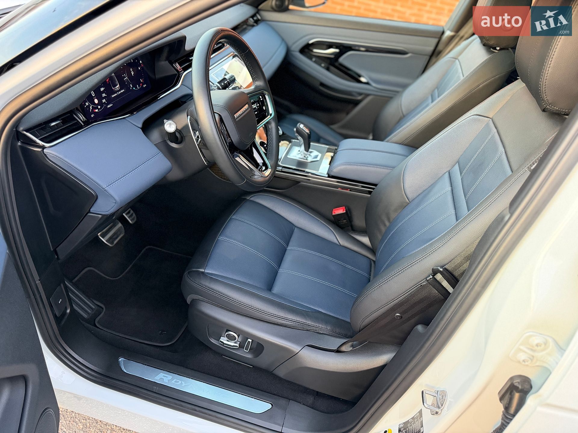 Land Rover Range Rover Evoque 2021 VIN SALZA2BN9MH130660 фото оголошення 36 з 83