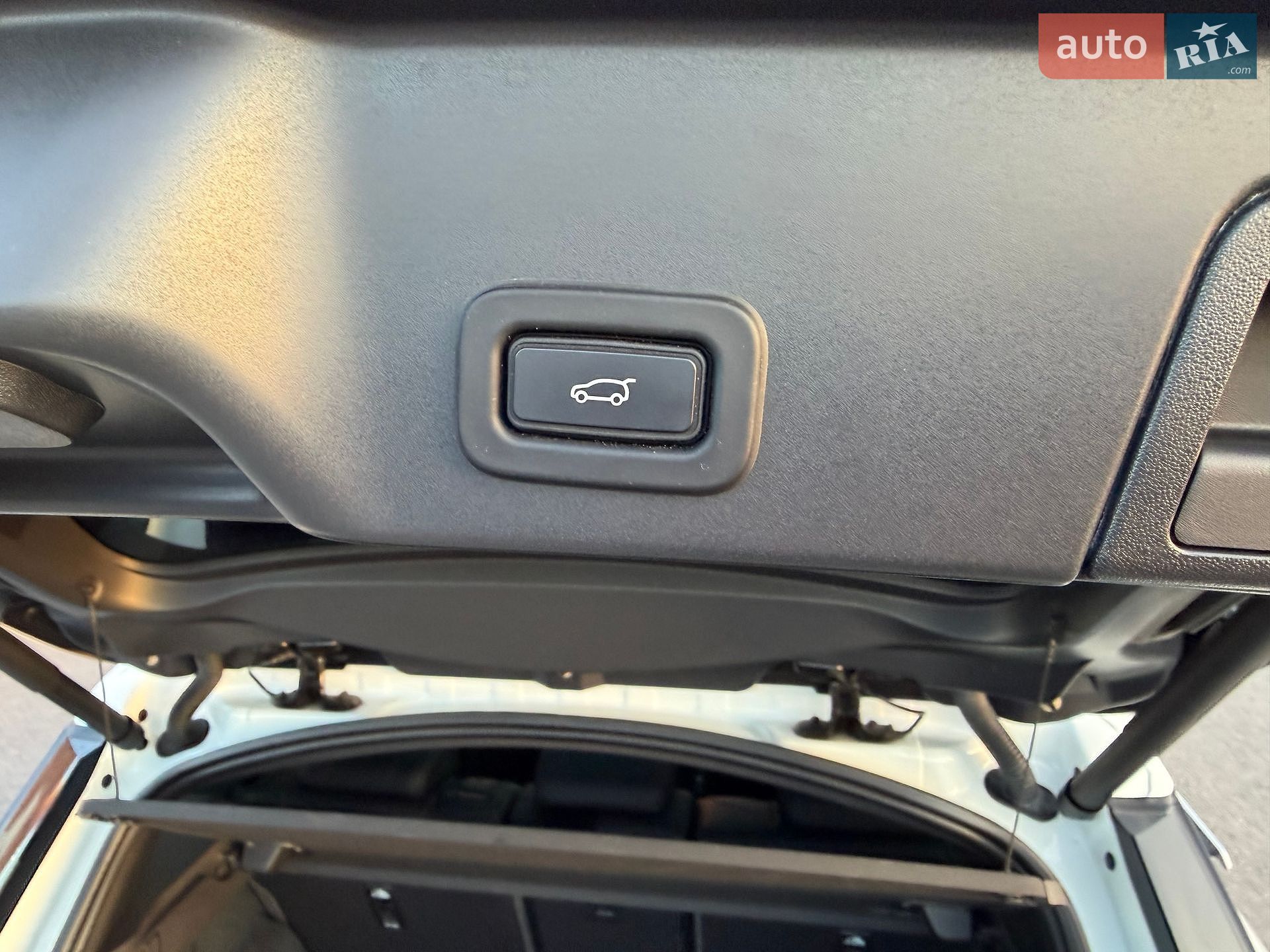 Land Rover Range Rover Evoque 2021 VIN SALZA2BN9MH130660 фото оголошення 50 з 83
