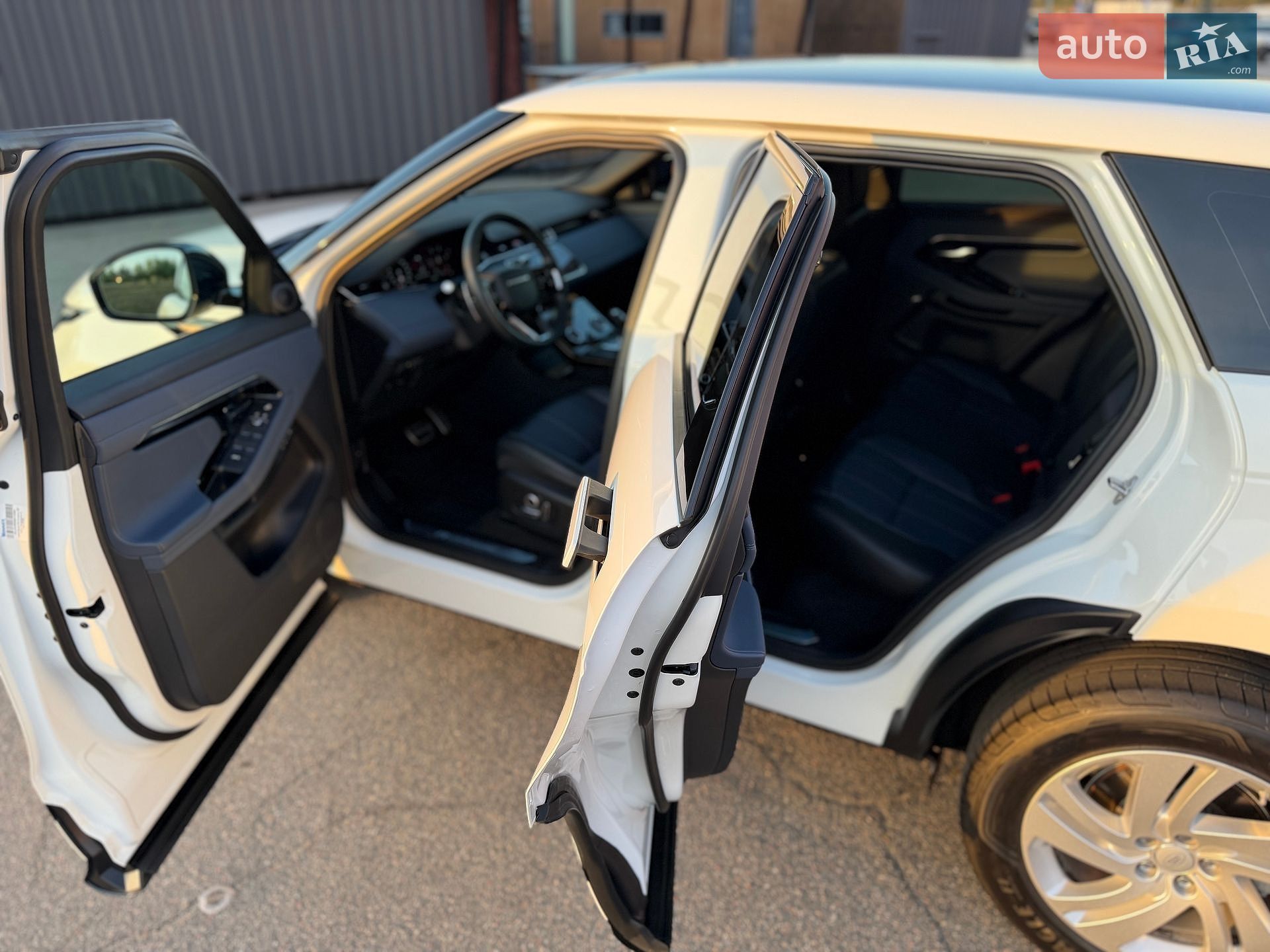 Land Rover Range Rover Evoque 2021 VIN SALZA2BN9MH130660 фото оголошення 78 з 83