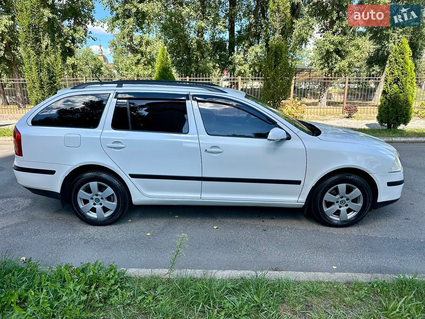 Skoda Octavia 2006 VIN TMBHA21Z37B150689 фото оголошення 3 з 41