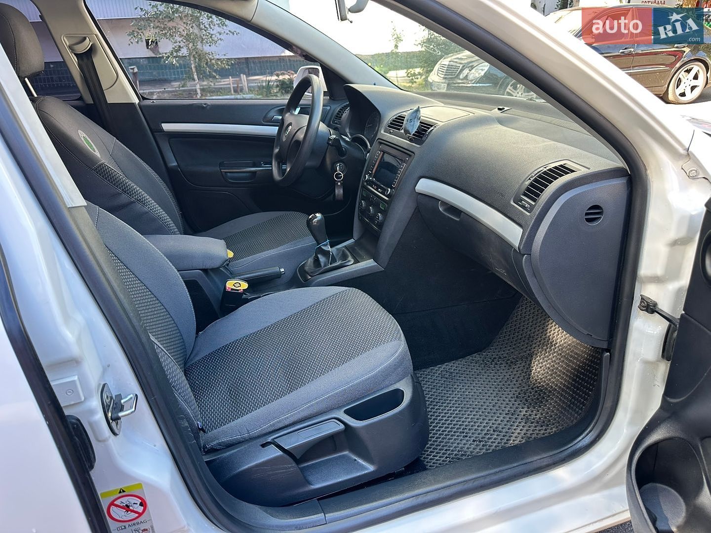 Skoda Octavia 2006 VIN TMBHA21Z37B150689 фото оголошення 27 з 41