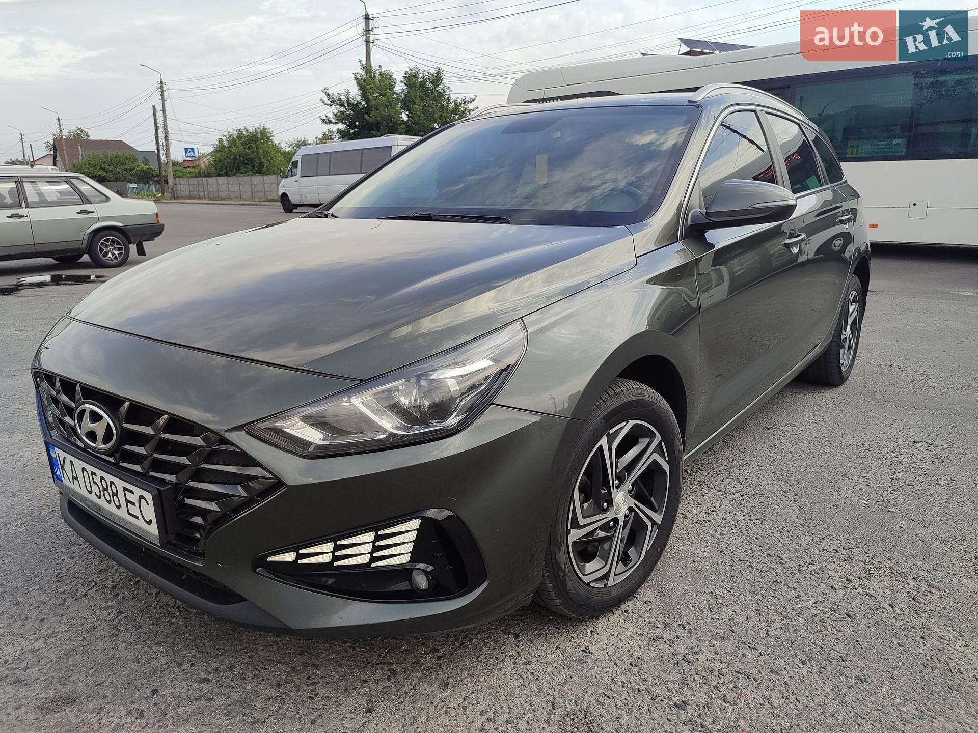 Hyundai i30 2021 VIN TMAH381CBNJ105903 фото оголошення 2 з 33