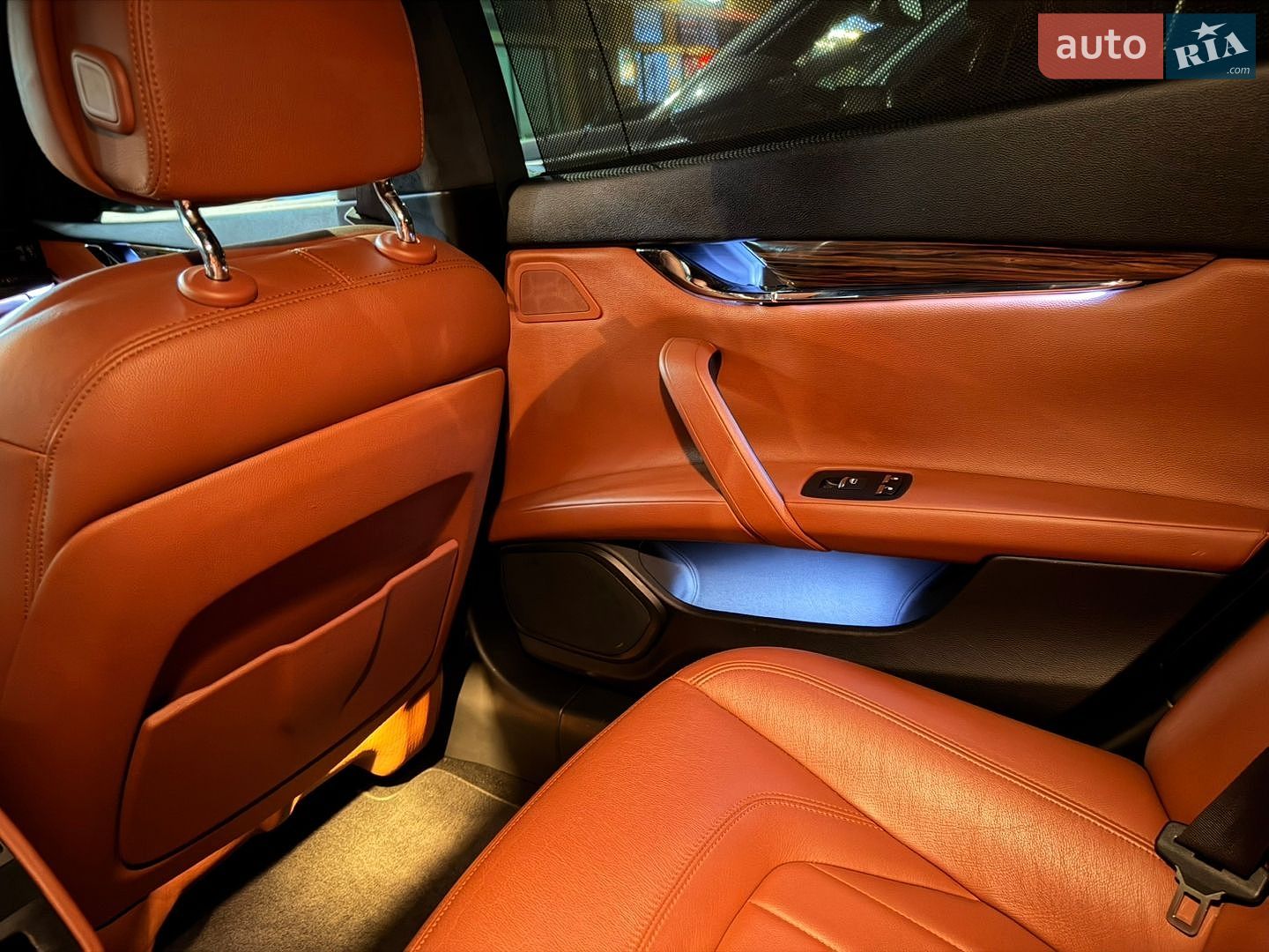 Maserati Quattroporte 2014 VIN ZAM56RRAXF1130421 фото оголошення 38 з 44