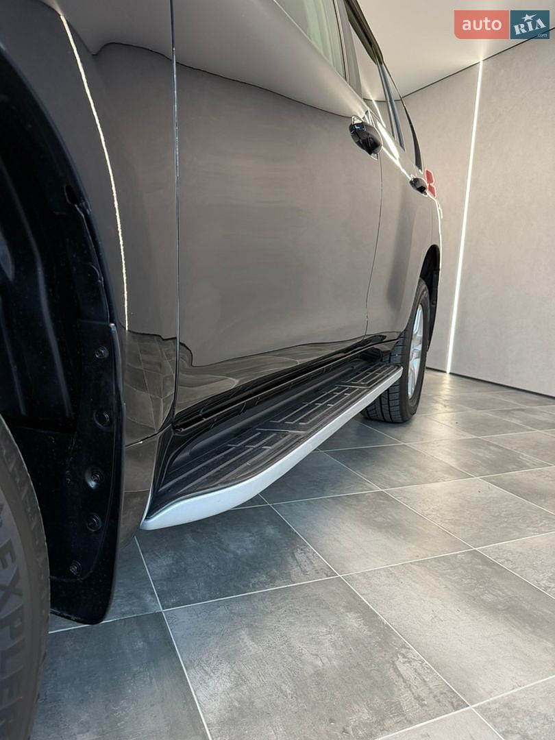 Toyota Land Cruiser Prado 2010 VIN JTEBH3FJ205009011 фото оголошення 9 з 35
