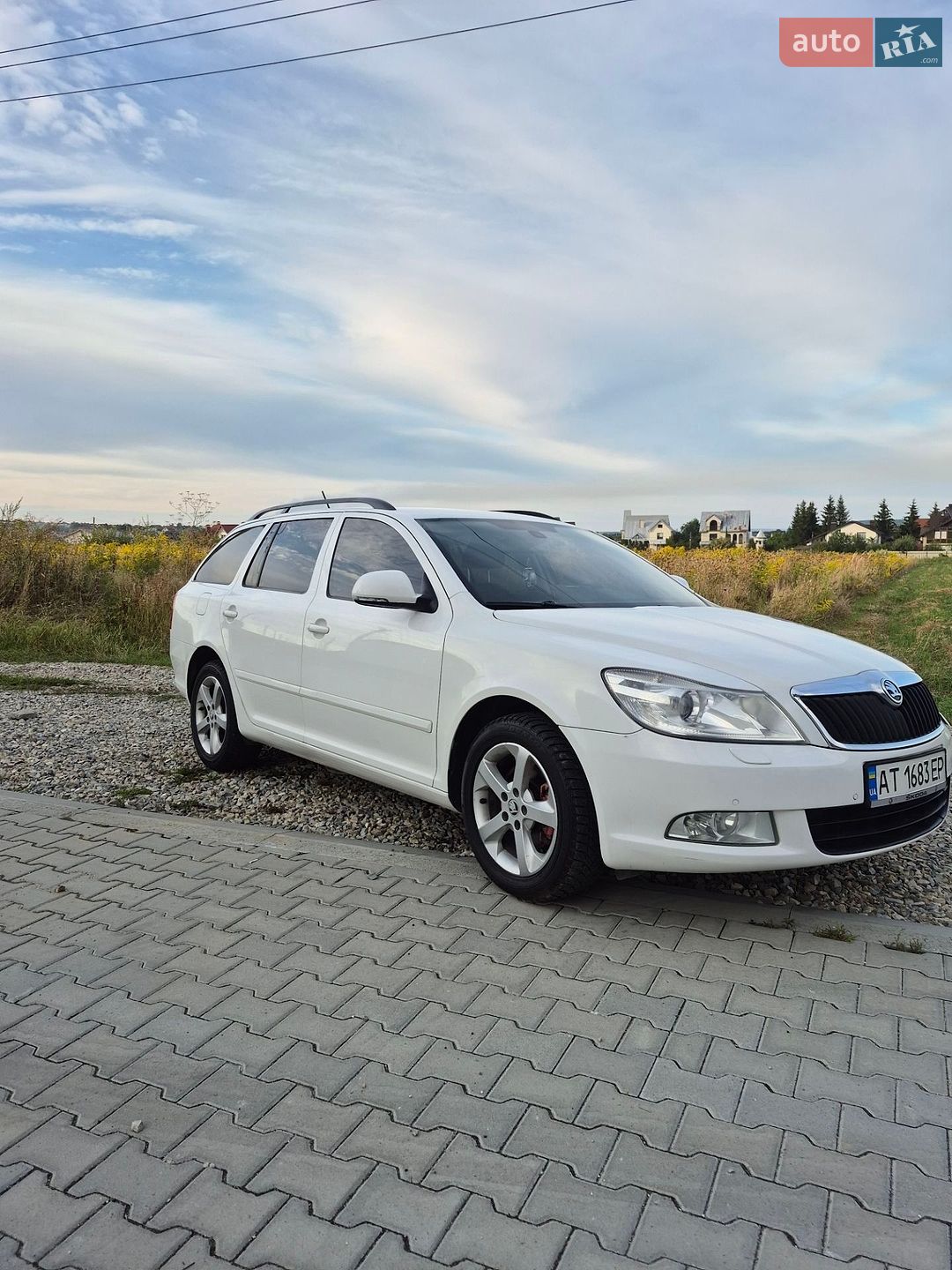 Skoda Octavia 2012 VIN TMBGE61Z4D2075455 фото оголошення 4 з 64