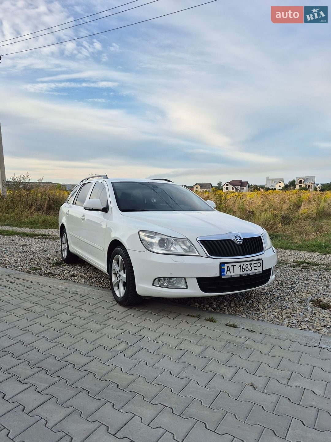 Skoda Octavia 2012 VIN TMBGE61Z4D2075455 фото оголошення 3 з 64