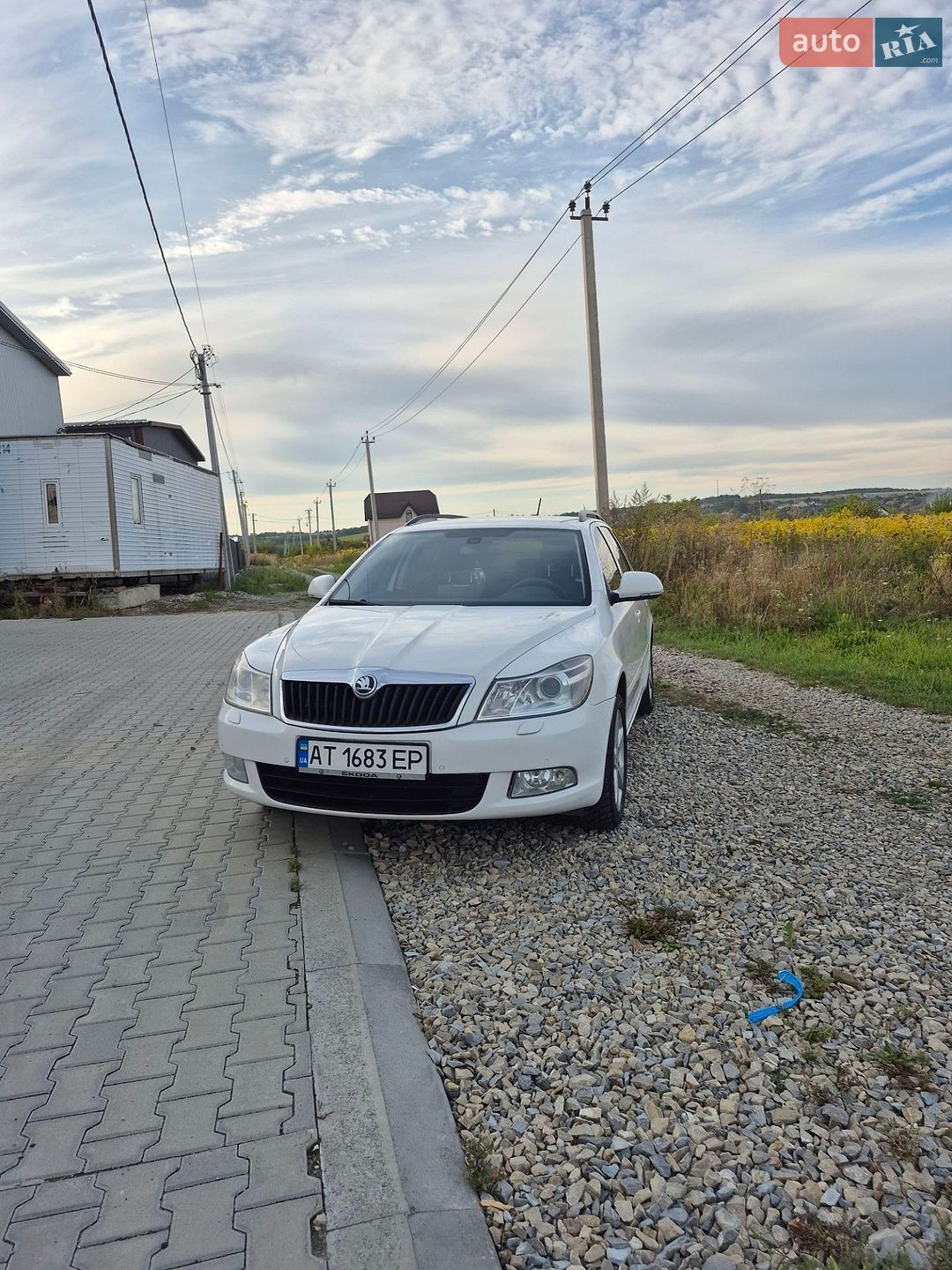 Skoda Octavia 2012 VIN TMBGE61Z4D2075455 фото оголошення 2 з 64