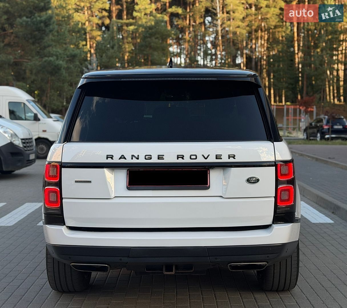 Land Rover Range Rover 2018 VIN SALGS2RE5JA393890 фото оголошення 6 з 23
