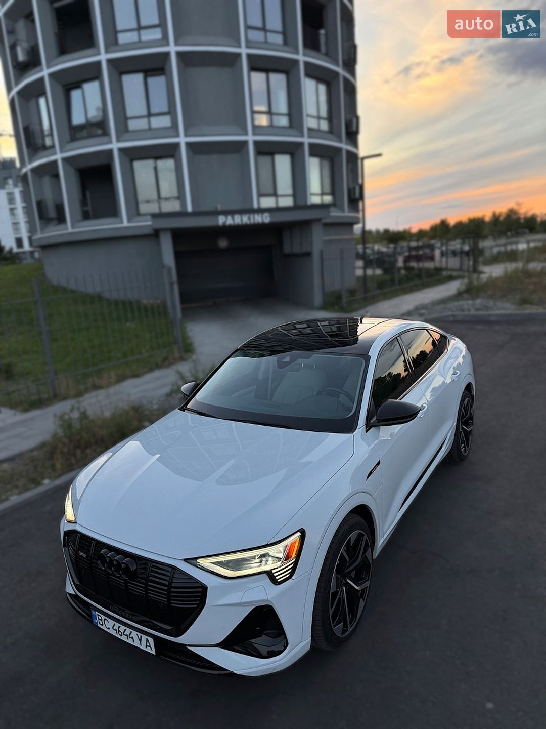 Audi e-tron Sportback 2021 VIN WA11AAGE0NB020294 фото оголошення 10 з 54