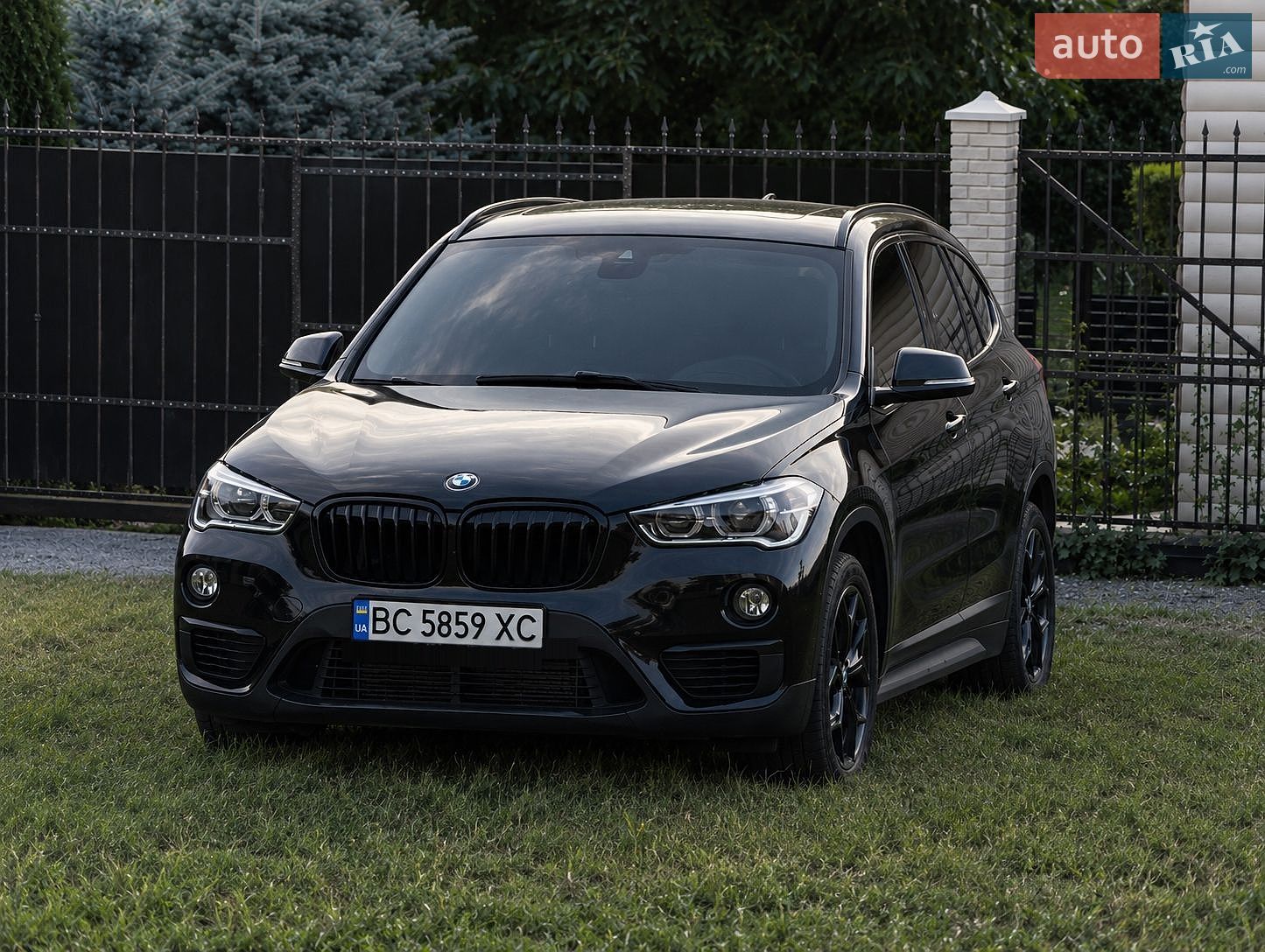 BMW X1 2015 VIN WBXHT3C36GP887013 фото оголошення 2 з 15