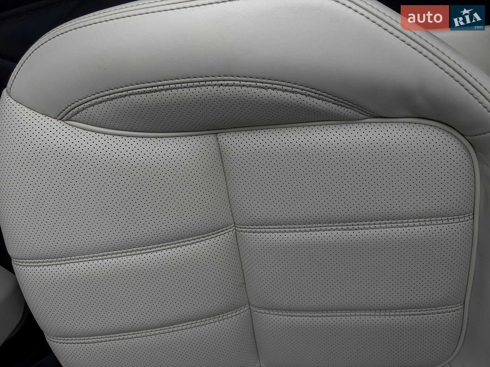Land Rover Range Rover Sport 2015 VIN SALWA2JF8GA556611 фото оголошення 34 з 57